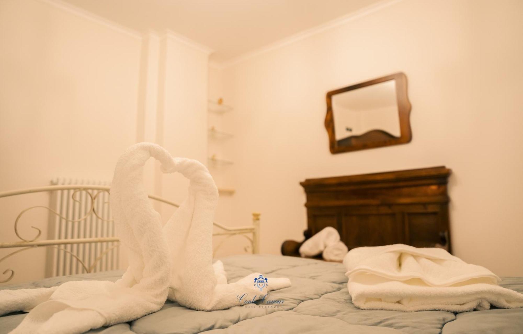 Conte Cavour - Casa Vacanze Laterza Buitenkant foto